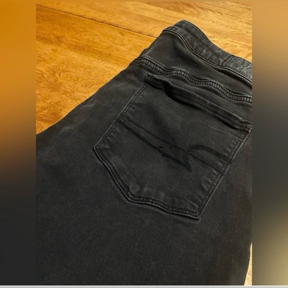 American Eagle SIZE 2 Women’s Extreme Stretch High Rise Black Jeans Skinny - Picture 3 of 10